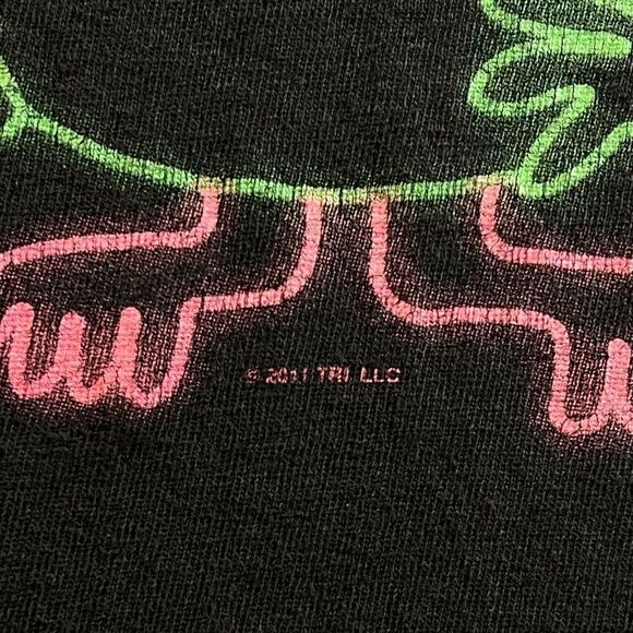 Tootsie Pop Wanna Lick Tee - Picture 3 of 6